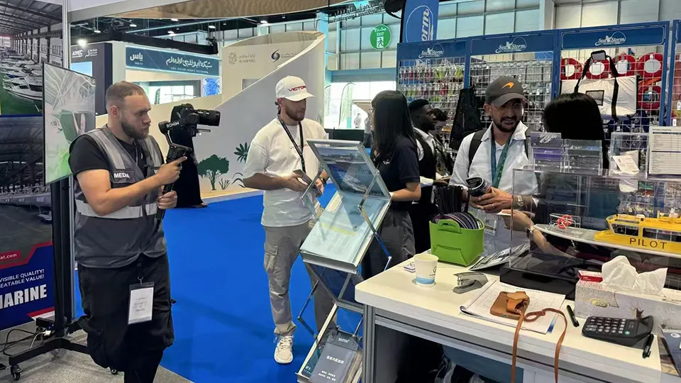 hyroad trailer exhibition product discussion
